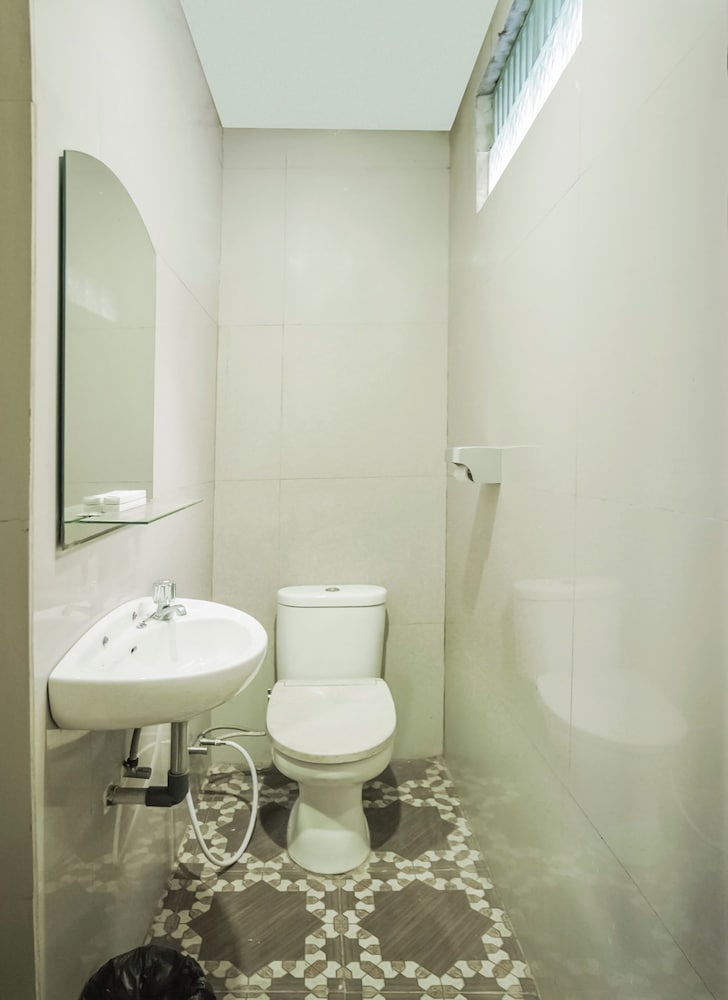 غرفة قياسية بسريرين منفصلين، Townhouse Oak Ilir Timur I Near Ptc Mall 3/3