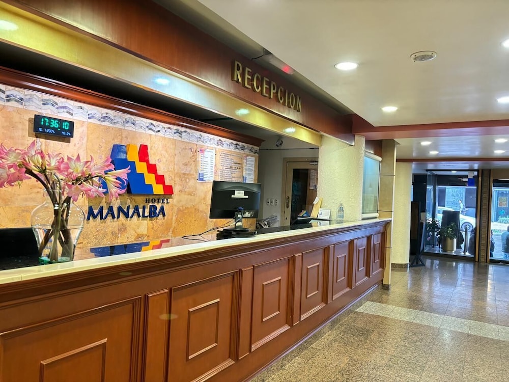 Hotel Manalba 4/18