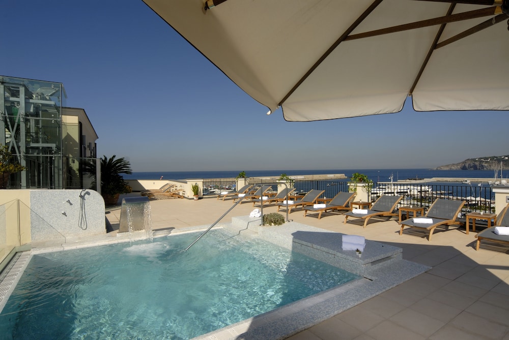 Villa Carolina Ischia 写真5