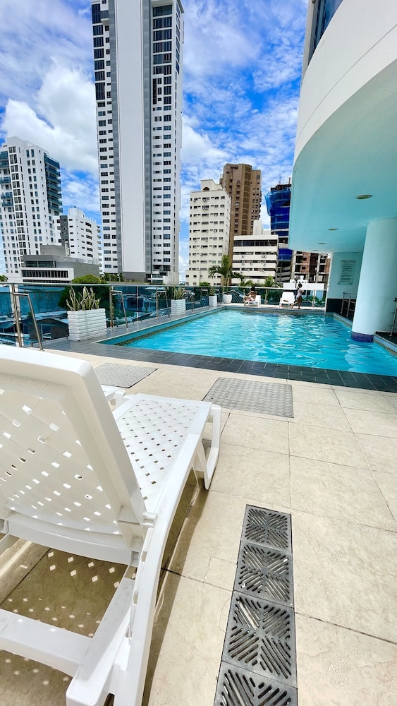HOTEL ATLANTIC LUX 26/46