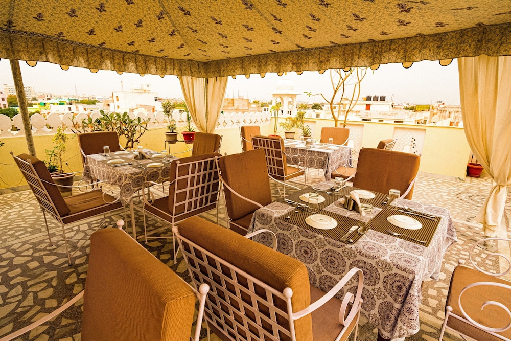 Harsoli Haveli 25/31