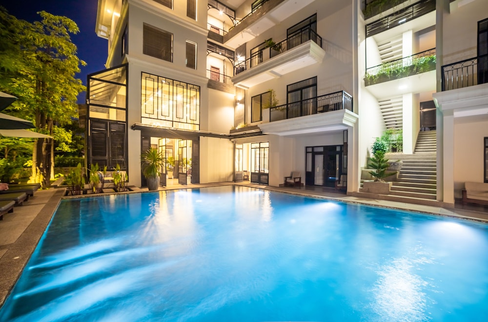 Bayon Modern Residence 6/50