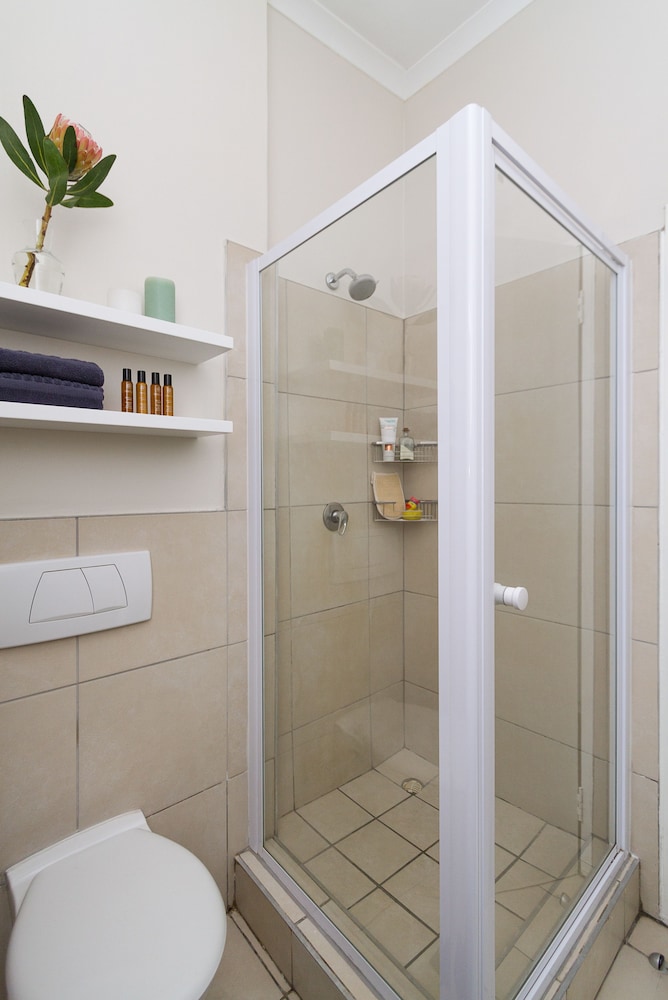 Quiver Tree Self Catering Apartments 44/44