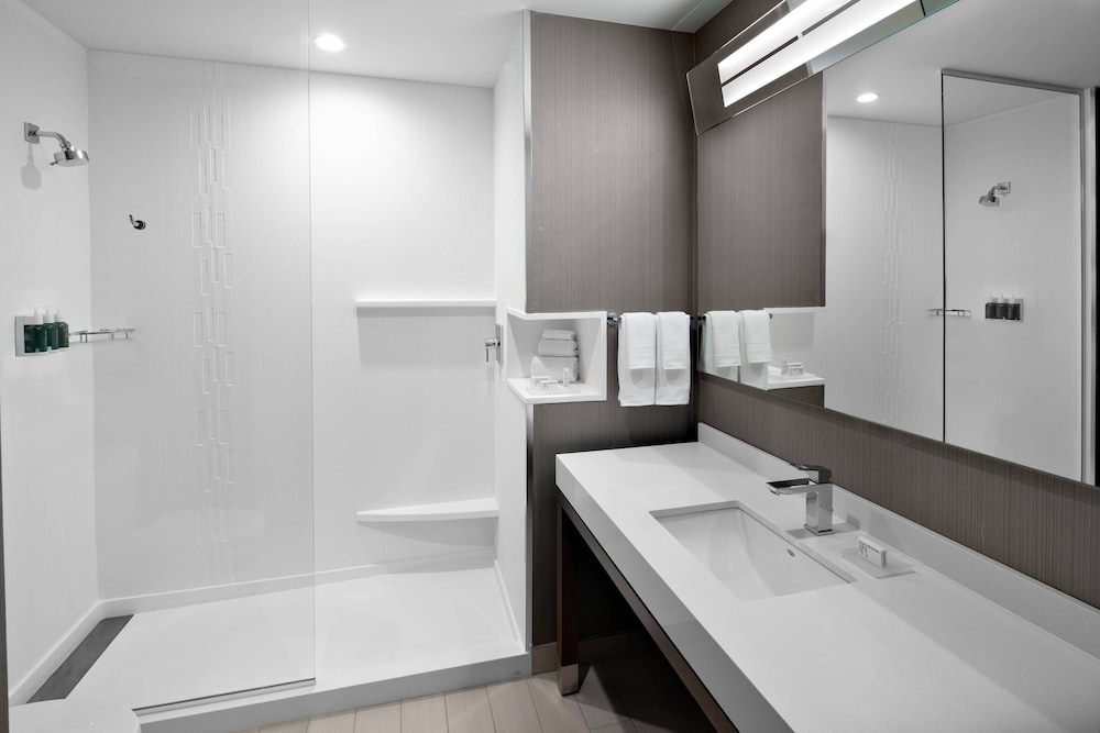 Courtyard By Marriott Delray Beach 18/61