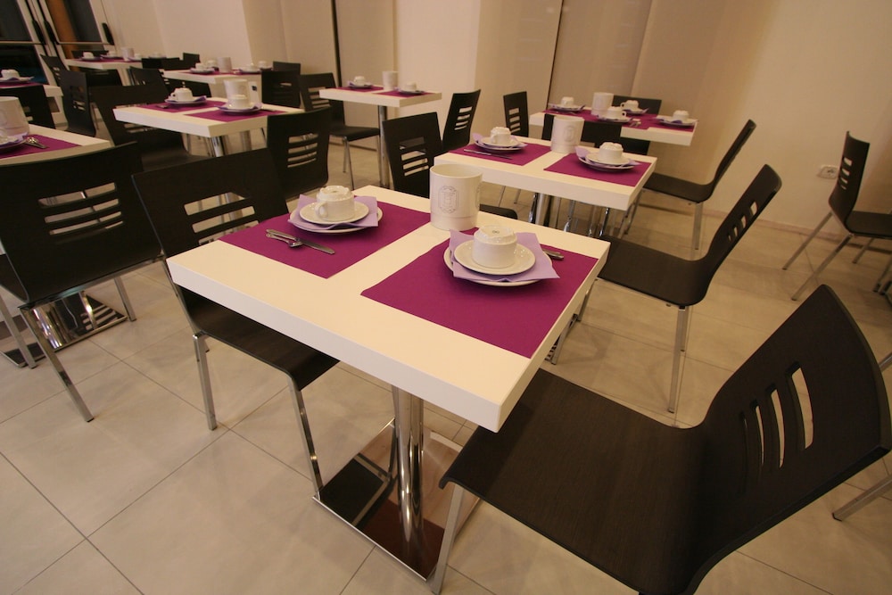 Ecohotel Primavera 52/72