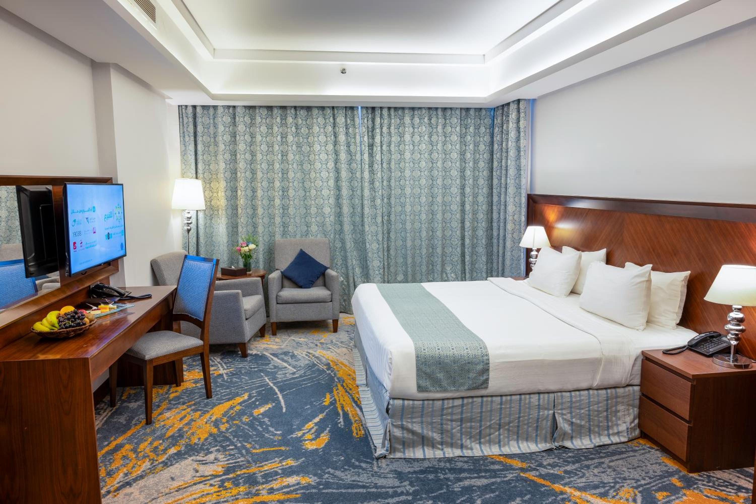 Standard, King Bed