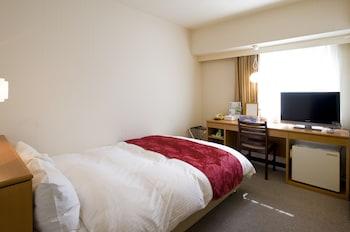 Semi Room, Single Bed, Semi Double Bed, Smoking