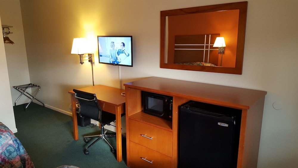 Travelers Lodge Motel Marshall 42/60