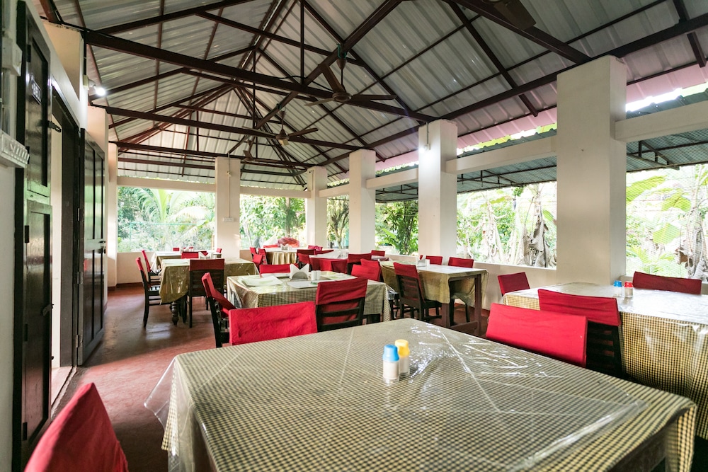 Illikkalam Lakeside Cottages 47/66