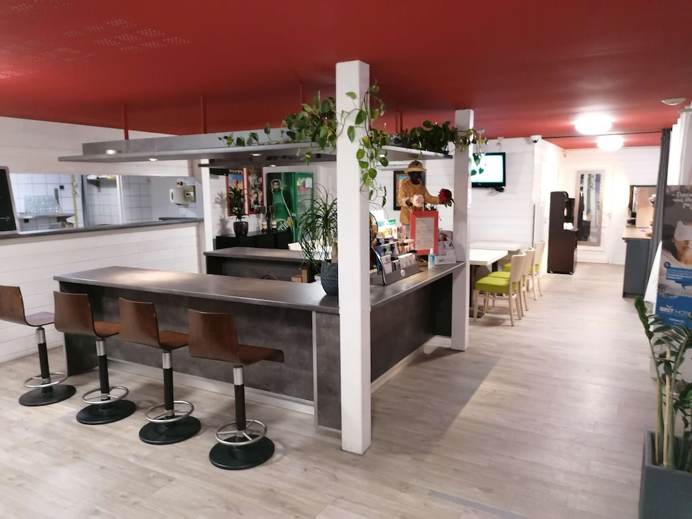 Brit Hotel Albi 41/49