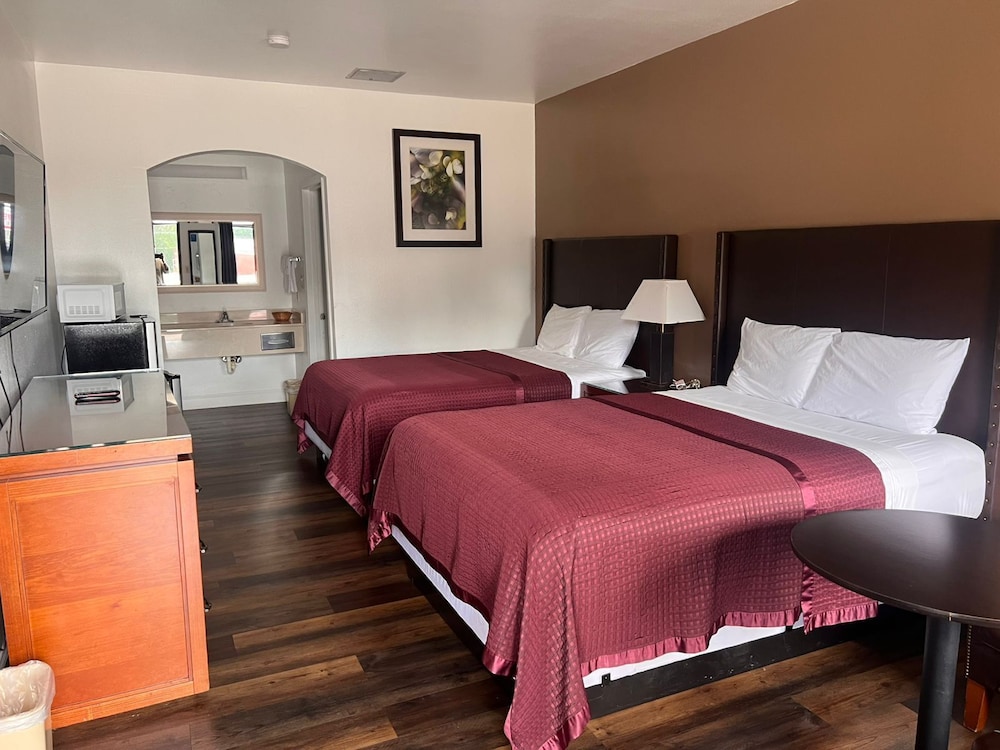 Budget inn by Oyo San Augustine 34/70