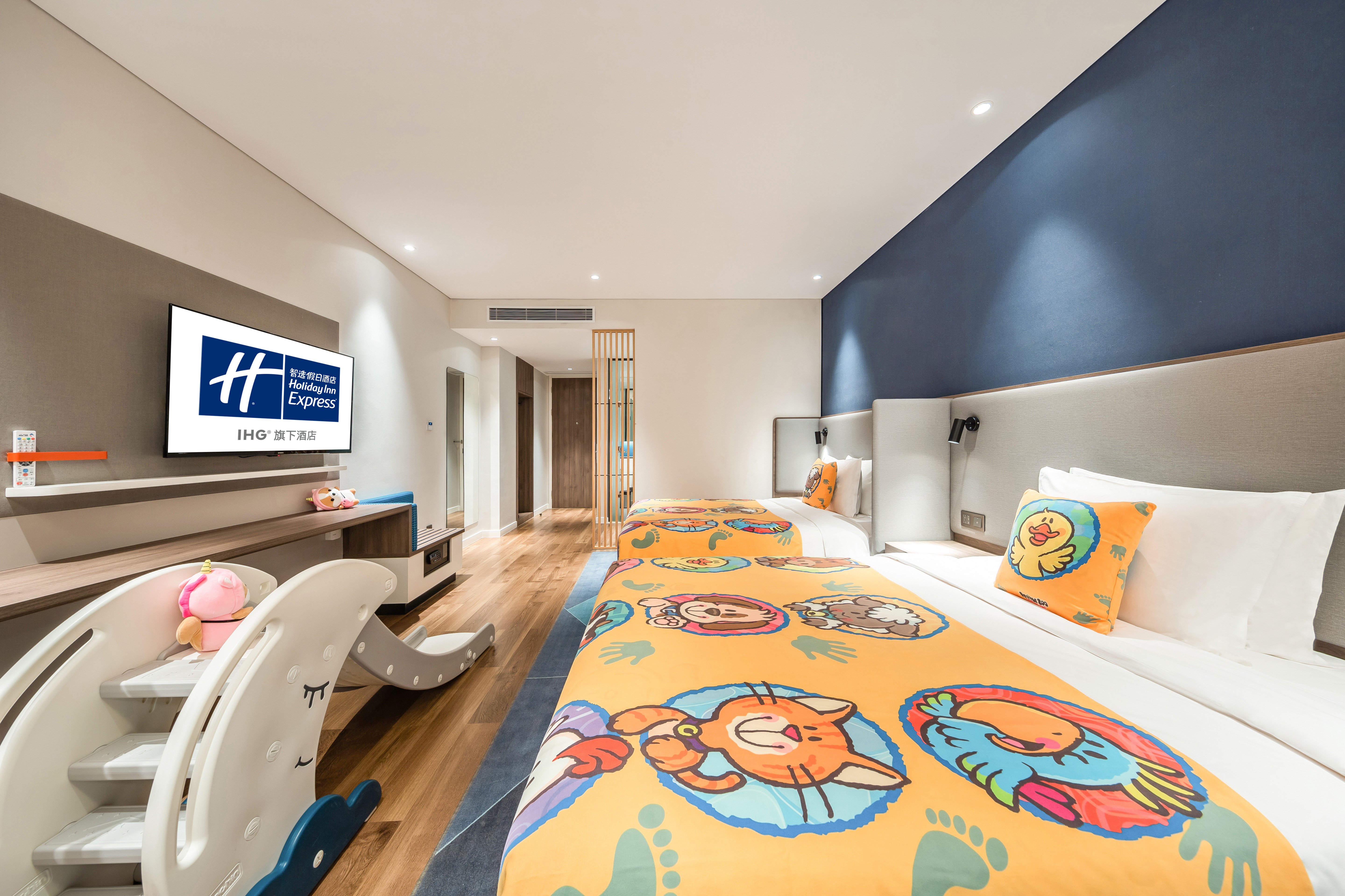 Holiday Inn Express Jinjiang Anhai 32/36