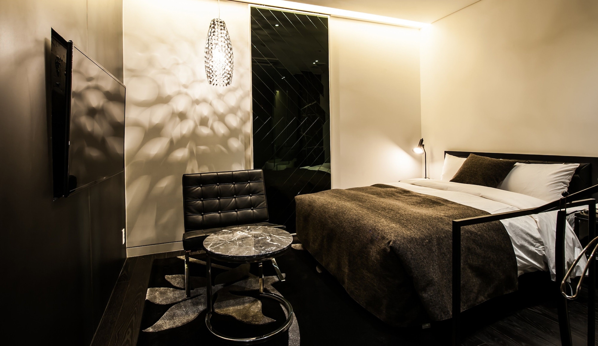 SUPERIOR, DOUBLE BED
