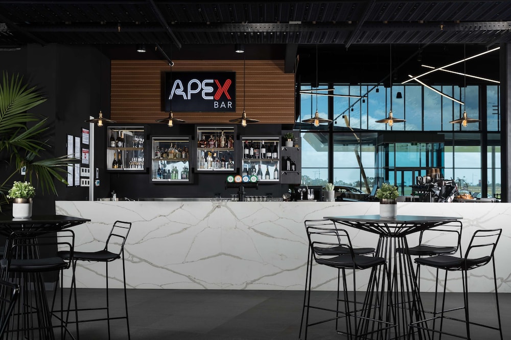 Rydges Pit Lane Hotel 31/50