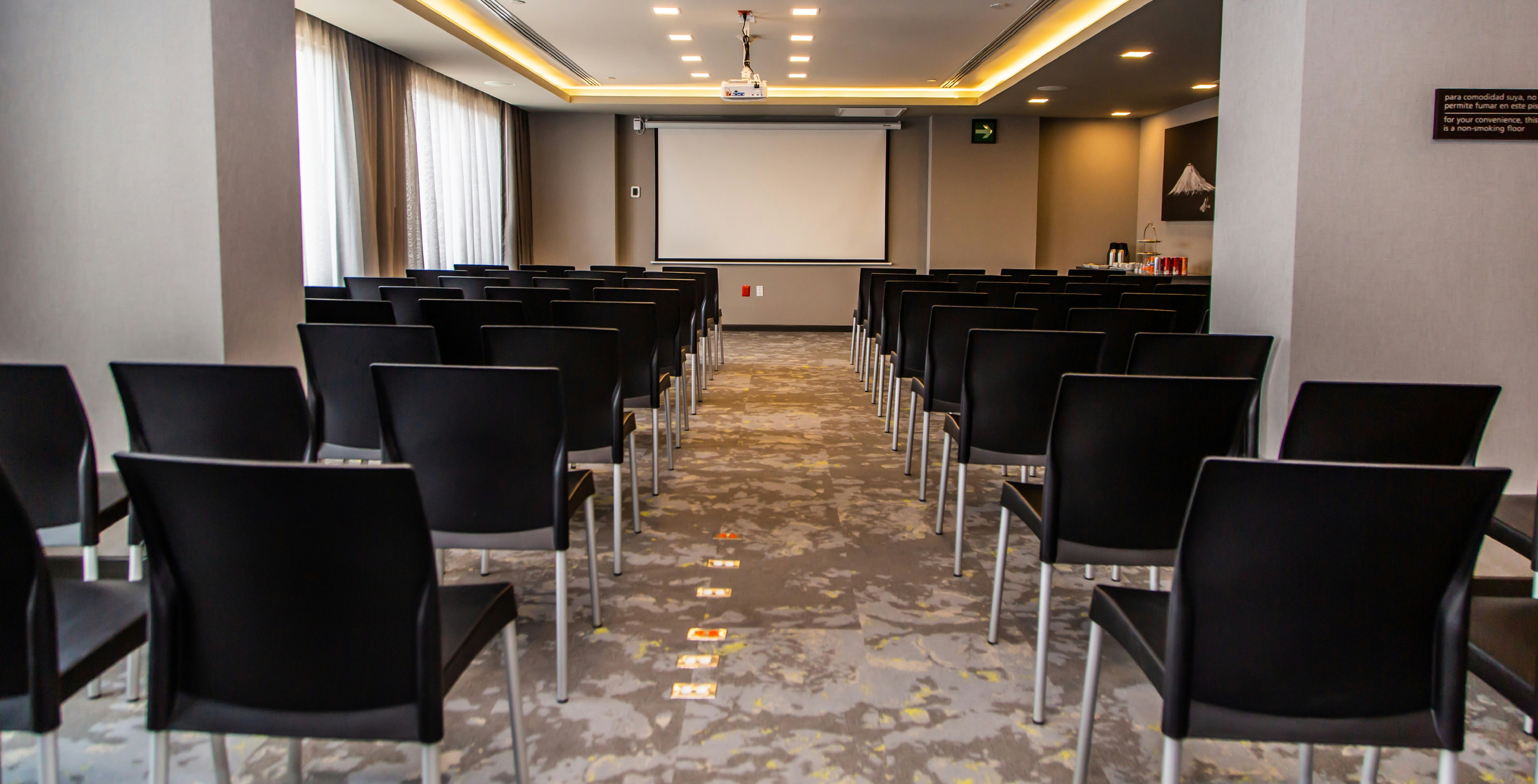 Hampton Inn Suites By Hilton Puebla 52/56