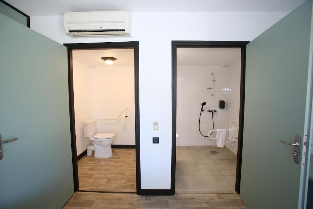 Enzo Hotels Chartres Mainvilliers By Kyriad Direct 23/24