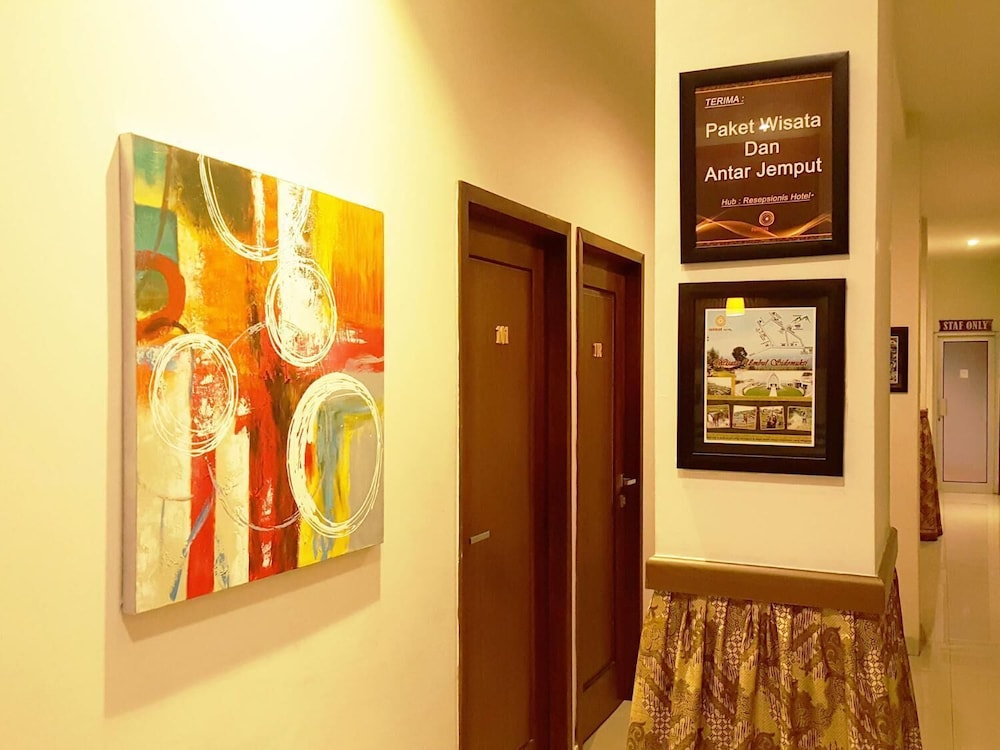 Sunrise Hotel Jombor Jogja 24/40