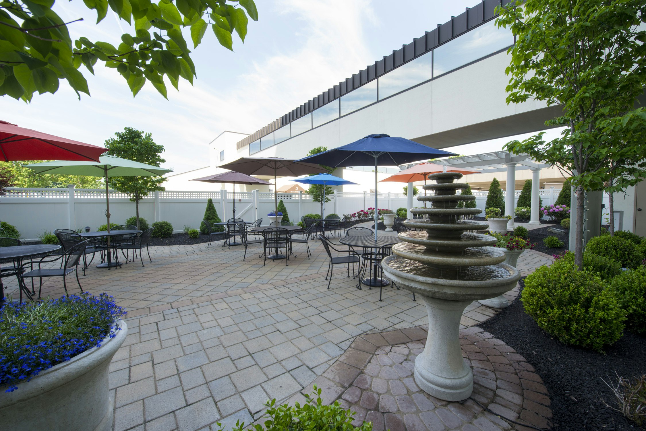 Doubletree By Hilton Hotel Binghamton 50/51