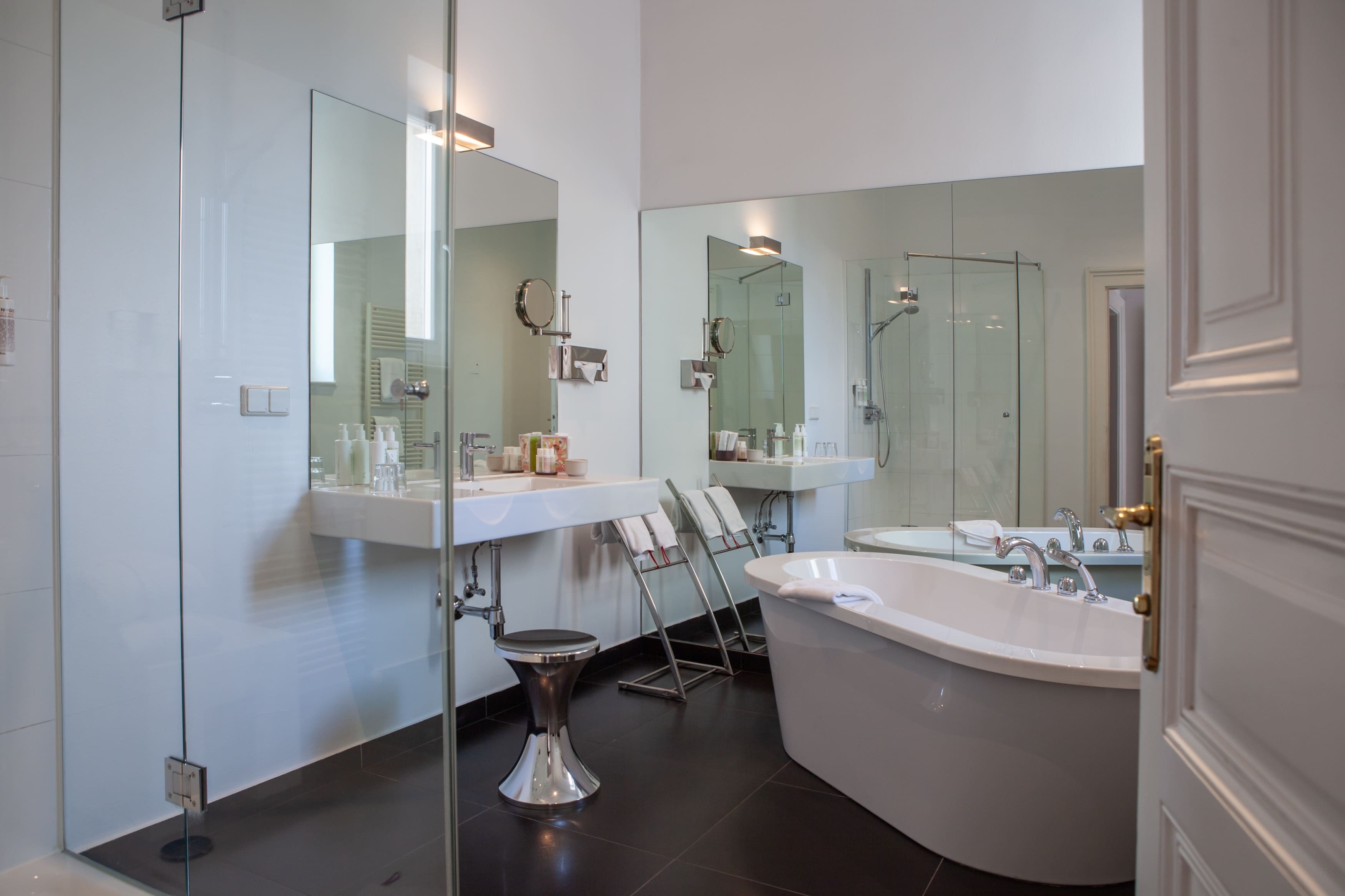 Suite, King Bed, Altstadt 8/8