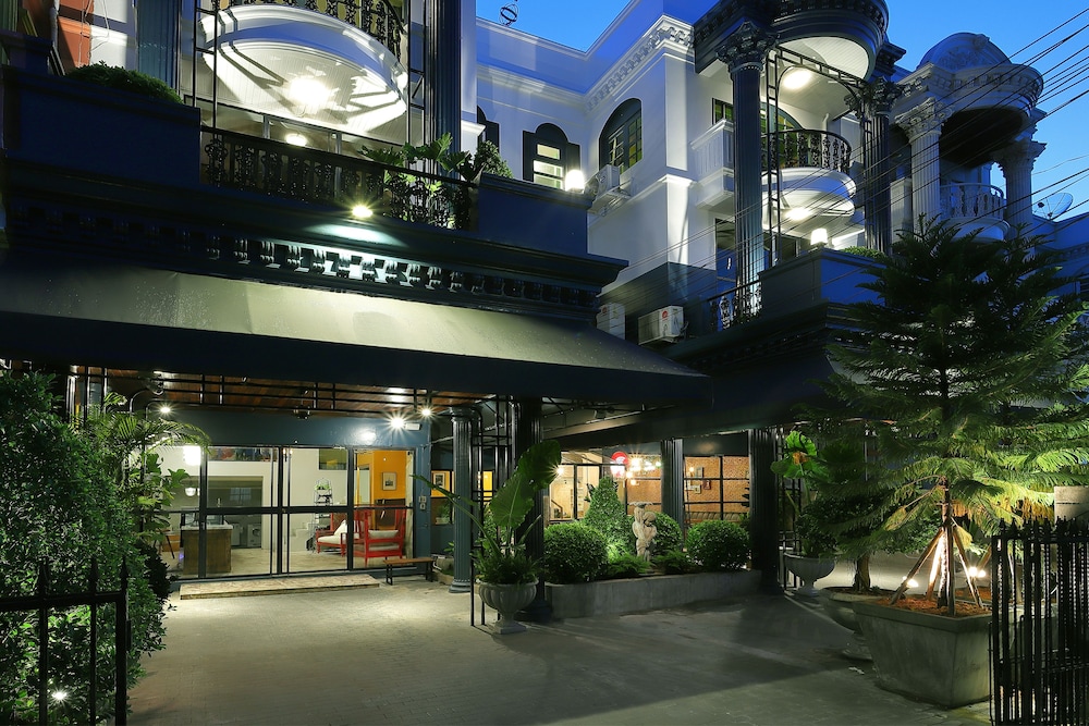 Bangkok Voyage Boutique 3/47