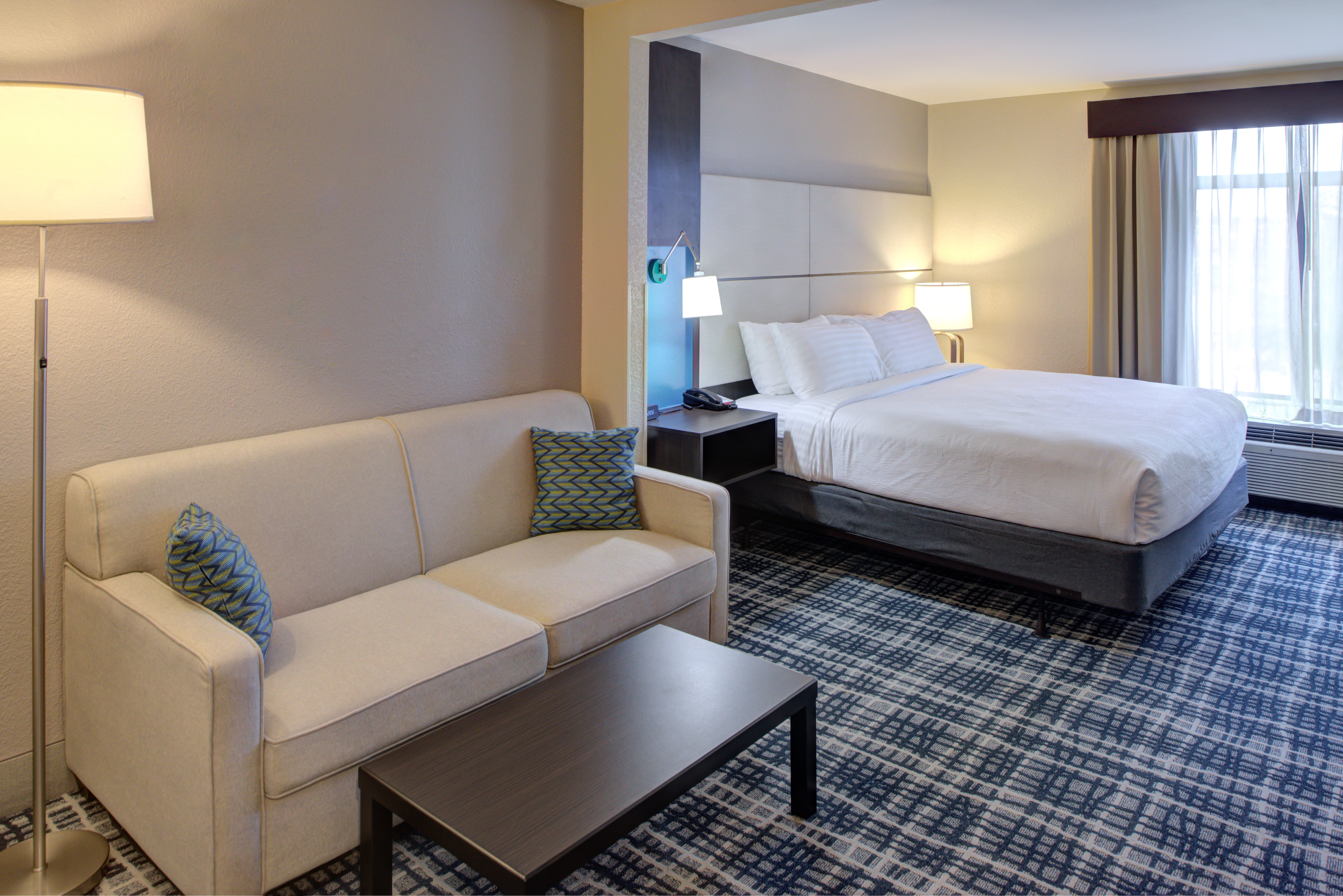 Holliday Inn Belcamp Aberdeen Area Ex Wingate By Wyndham Aberdeen Edgewood 16/46