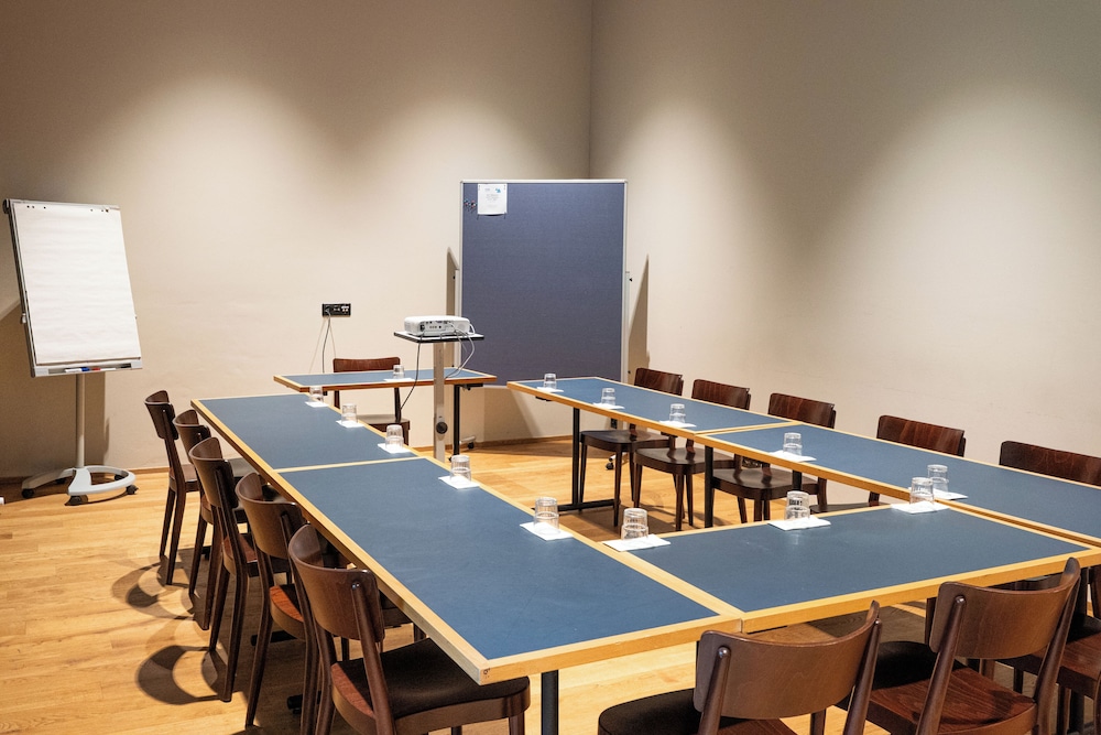 Youth Hostel Bern 51/57