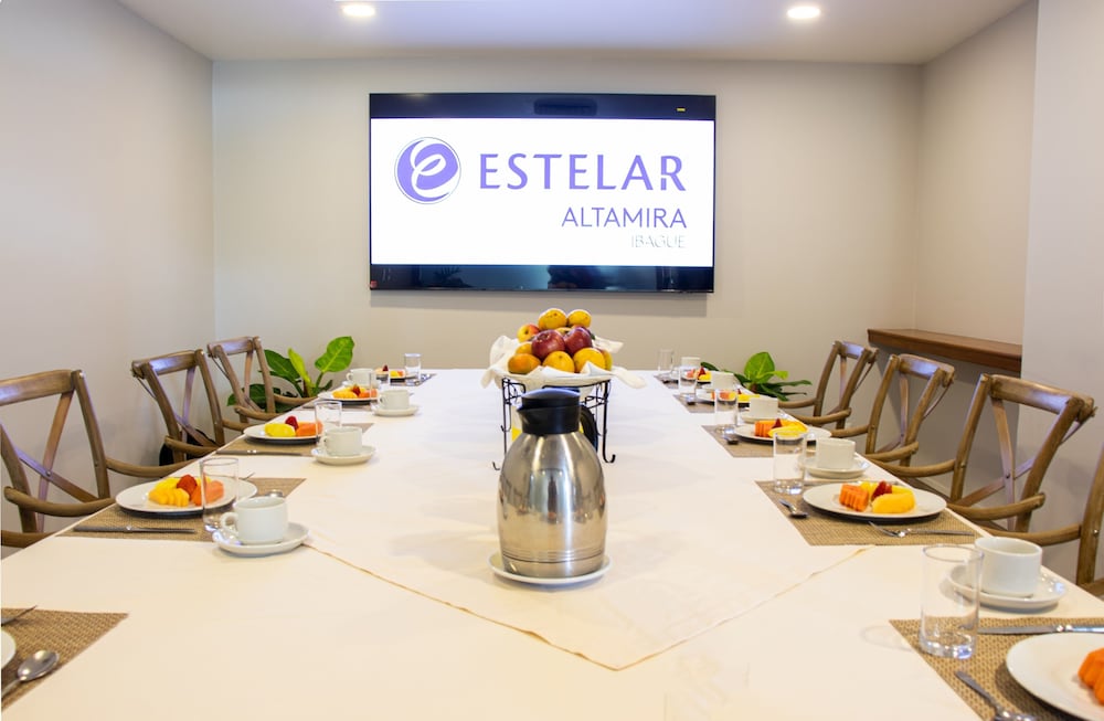 Estelar Altamira 66/74