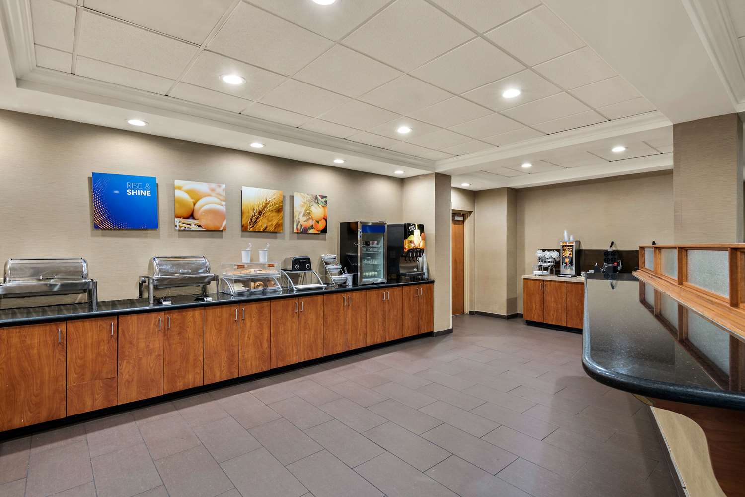 Comfort Suites Hummelstown Hershey 6/40