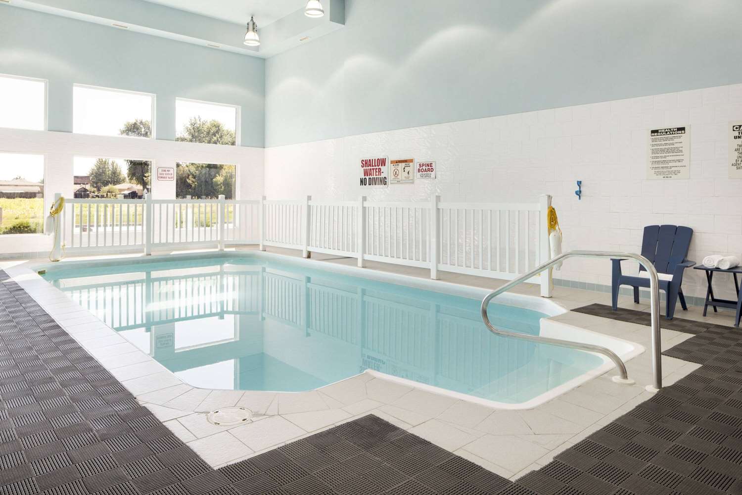 Days Inn By Wyndham Leamington 5/15