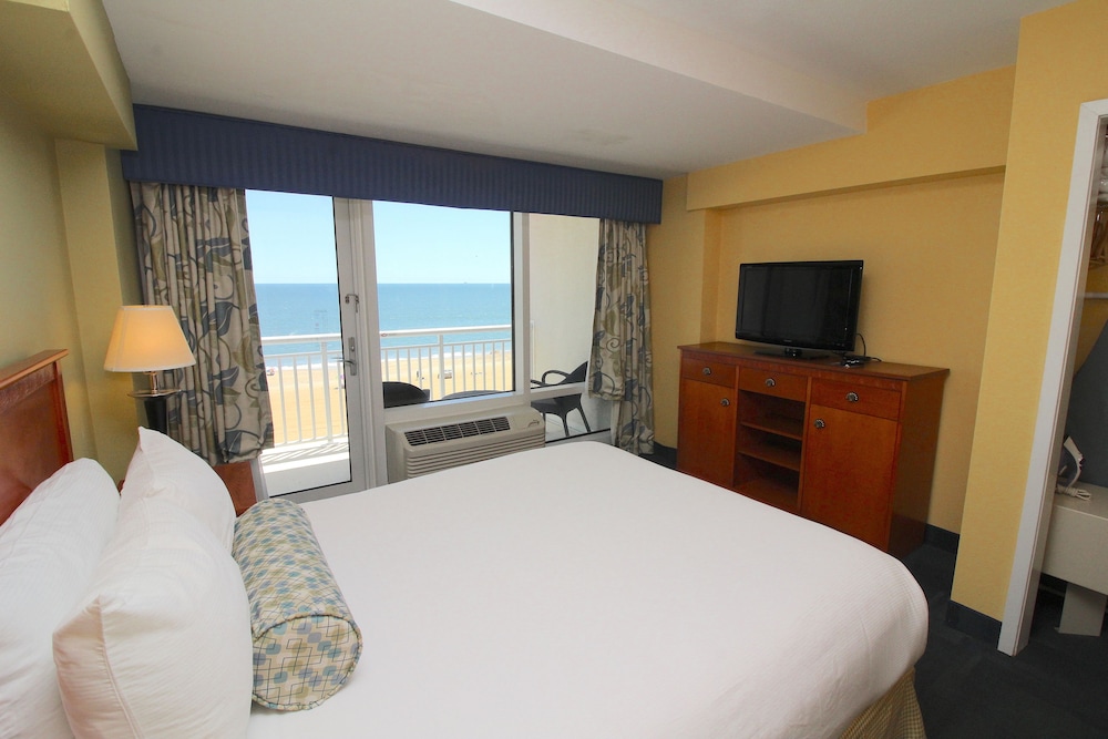 1 BEDROOM, SUITE, OCEAN VIEW, BALCONY, HIGH FLOOR