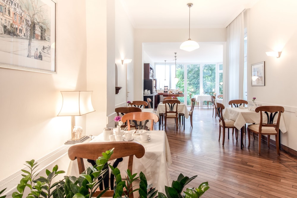 Hotel Friederike 24/44