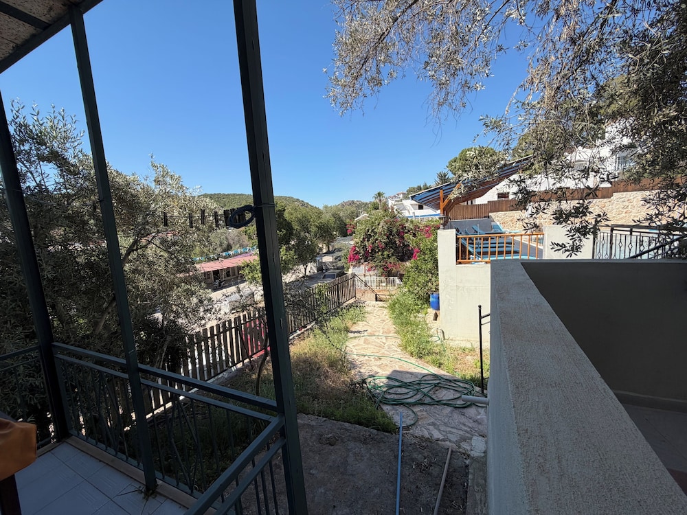 St. Nicholas Pension 45/50