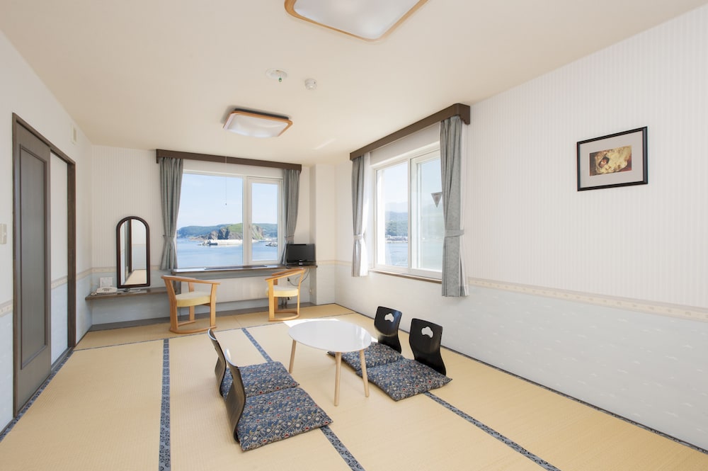 Iruka Hotel 24/47