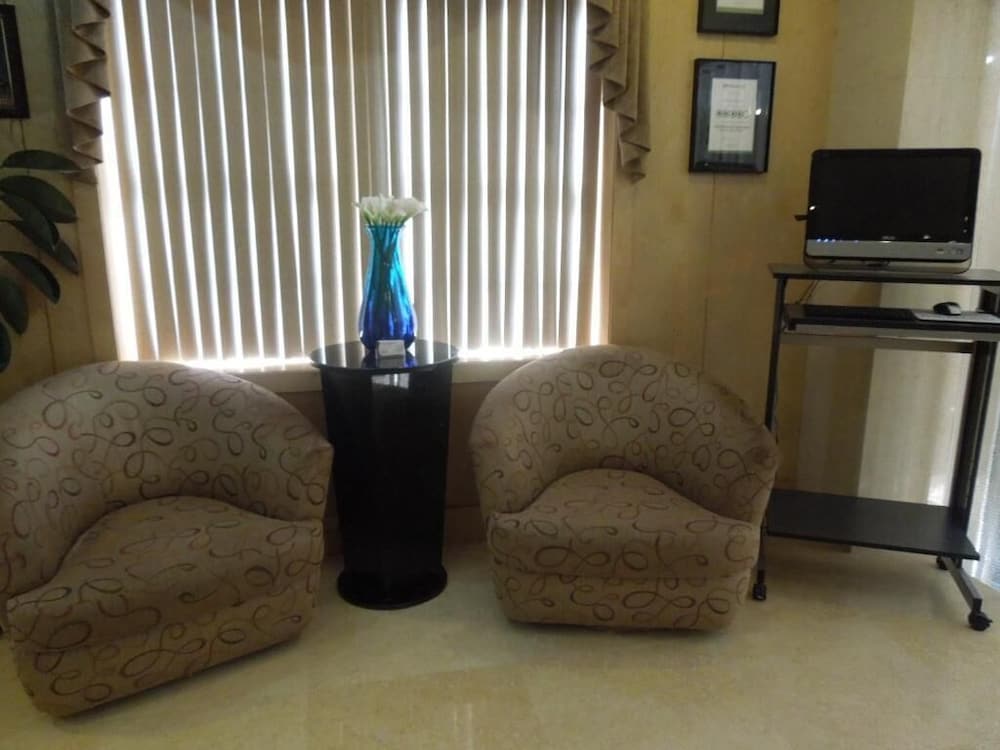 The Eldon Luxury Suites 33/51