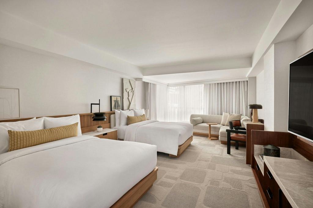 Guest Room, Executive, 2 Queen Beds, Bay View