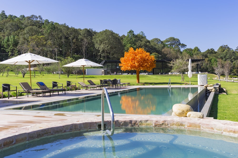 Sierra Lago Resort And Spa 53/57