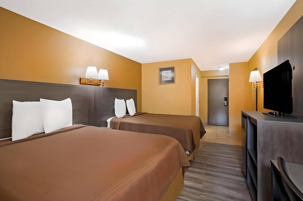 Room, 2 Queen Beds
