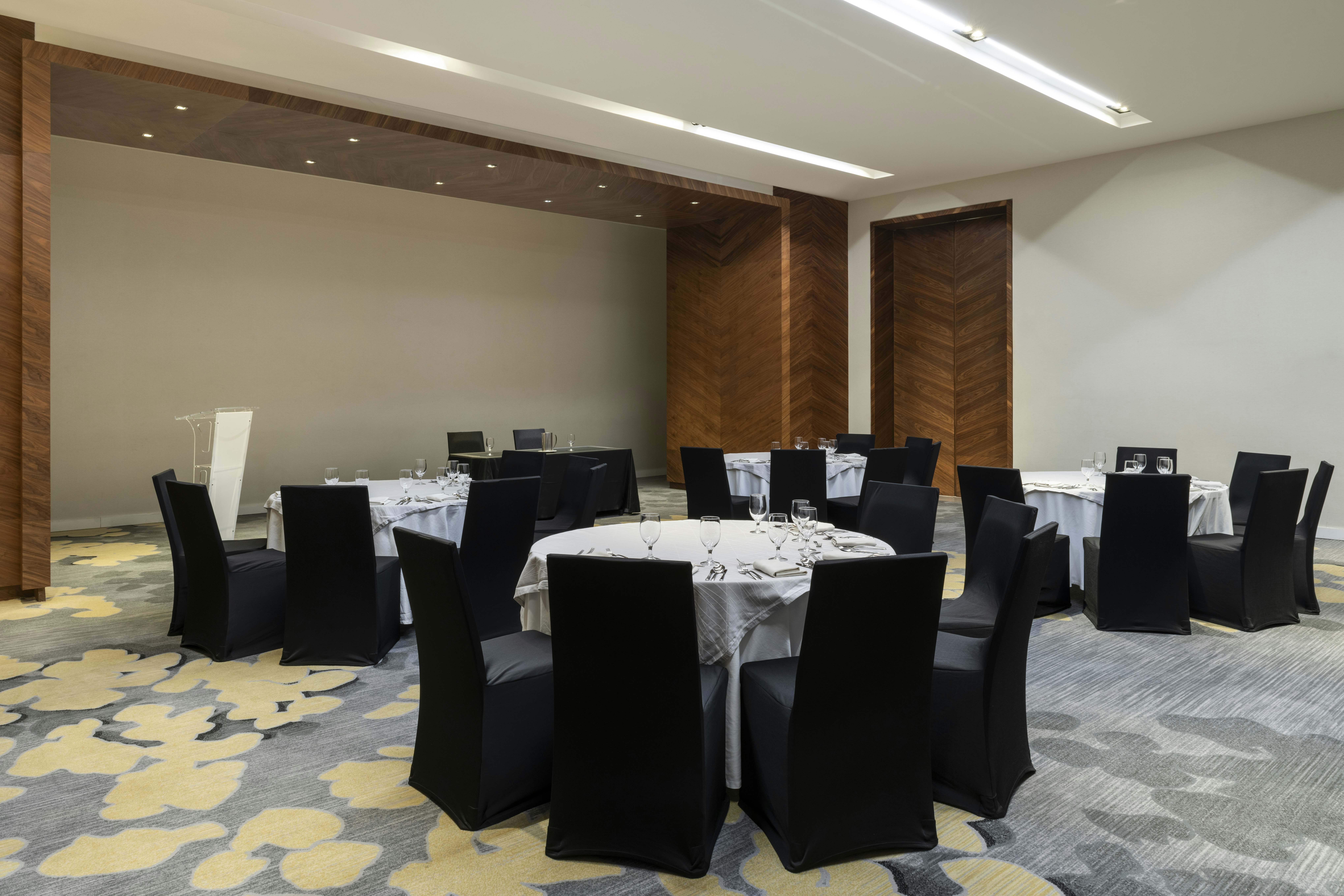 Hilton Mexico City Santa Fe 72/79