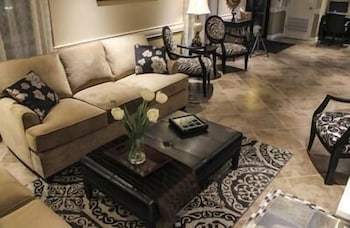 Grand View Inn and Suites 32/42