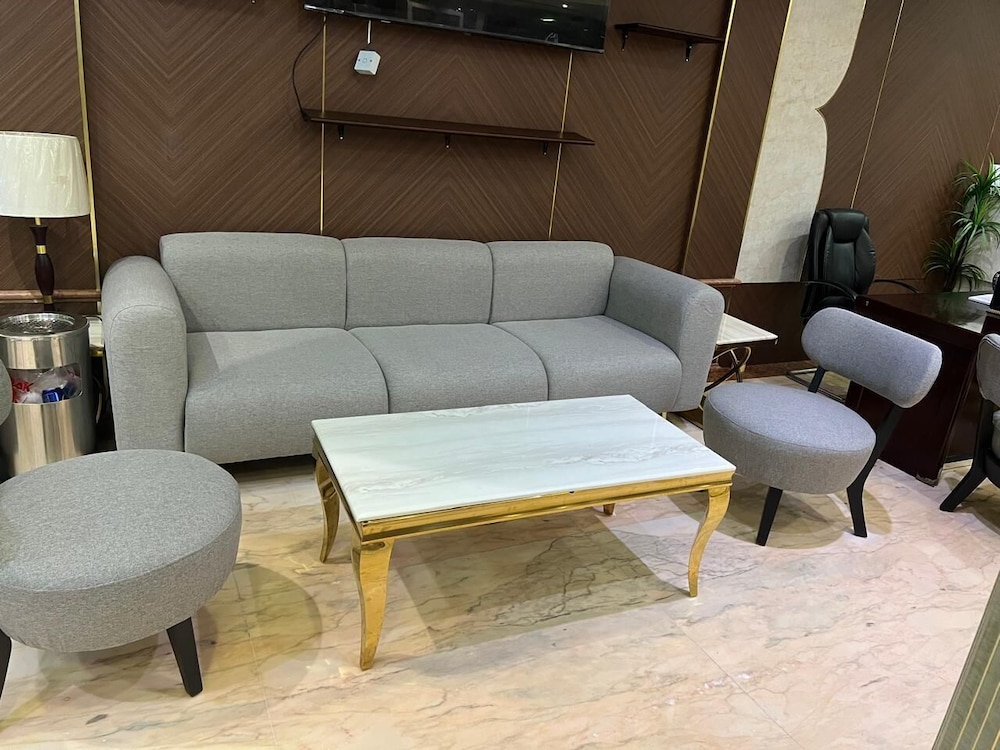 فندق سكاي فيو(Sky View Hotel) 39/59