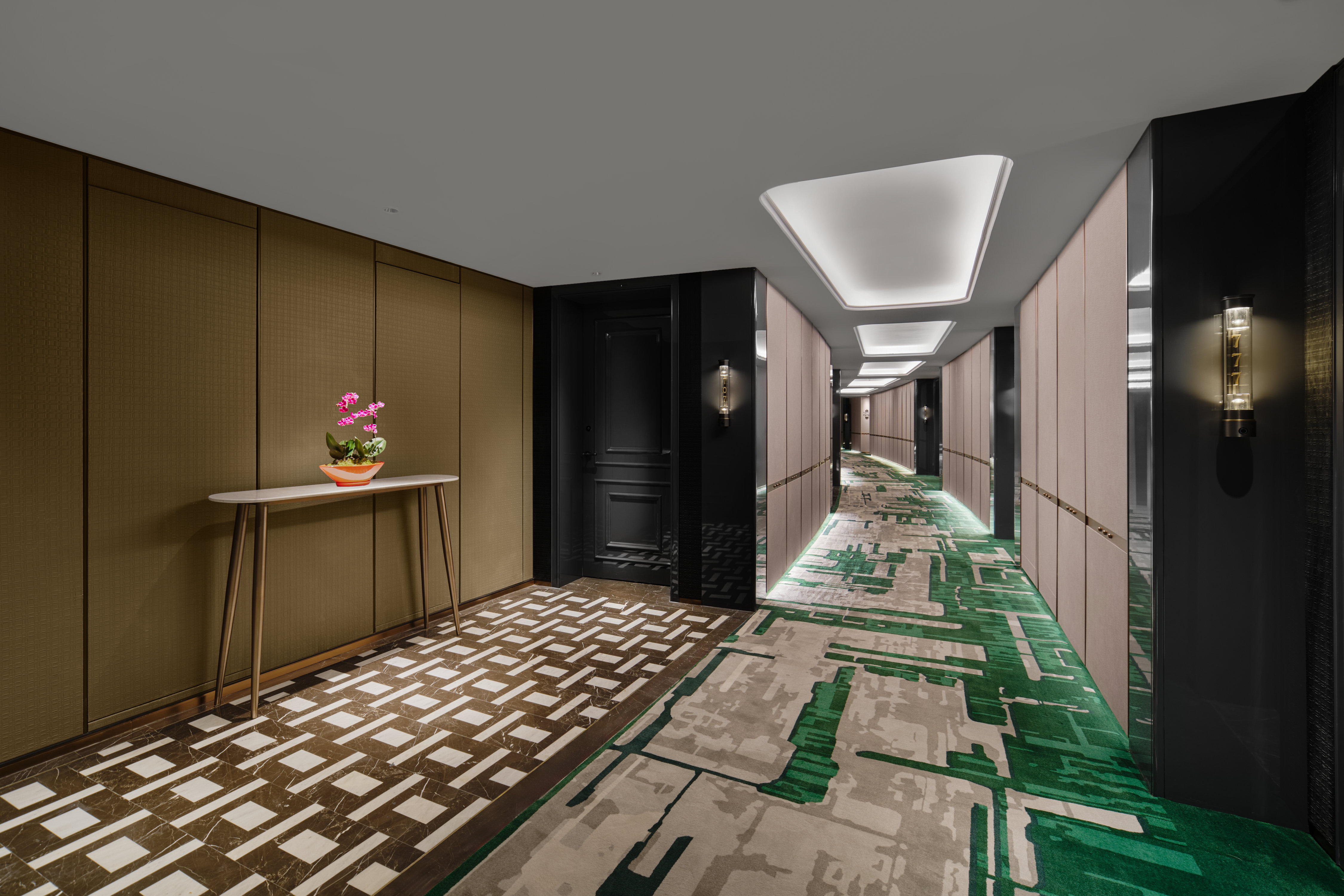 New Gloria Garden Plaza Hotel 20/30