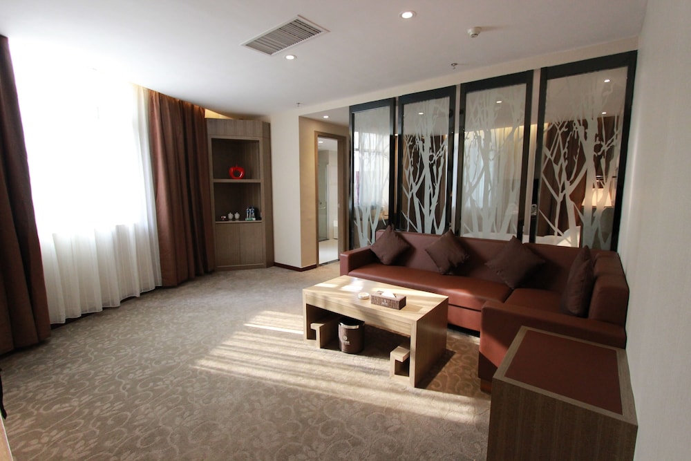 GUANGZHOU BOYI HOTEL 33/50