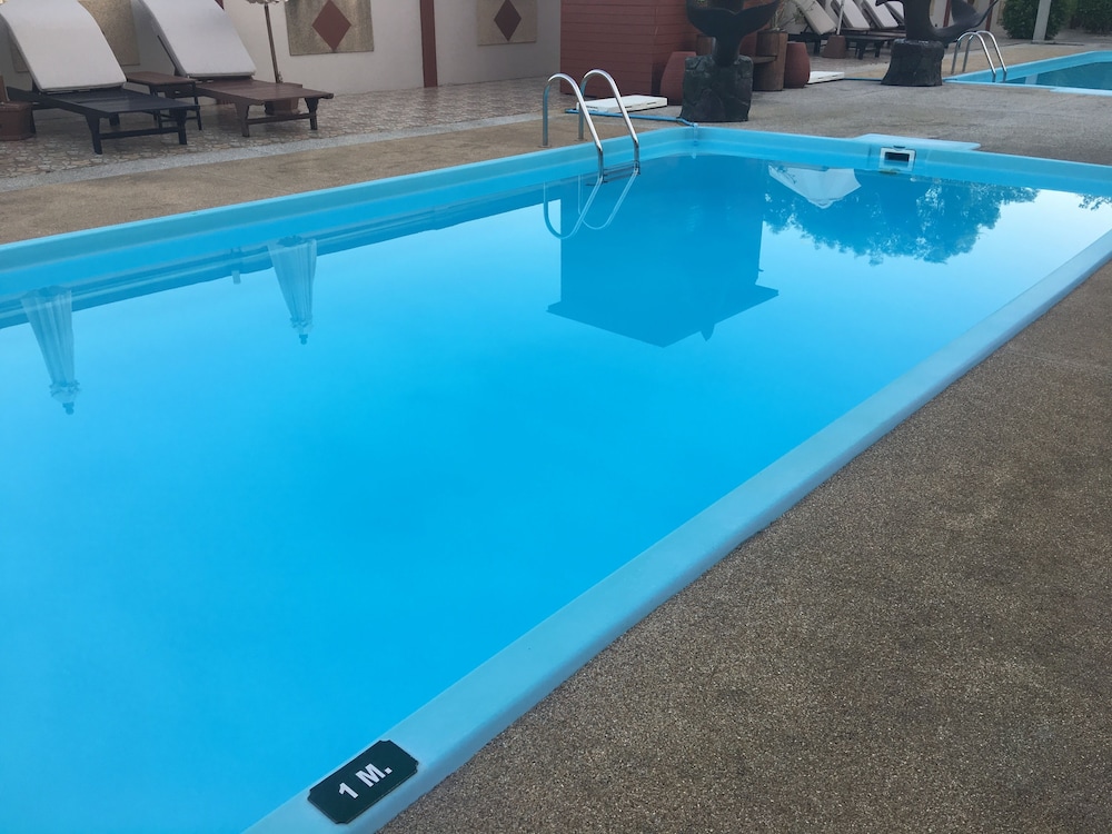 Maleedee Bay Resort 26/45