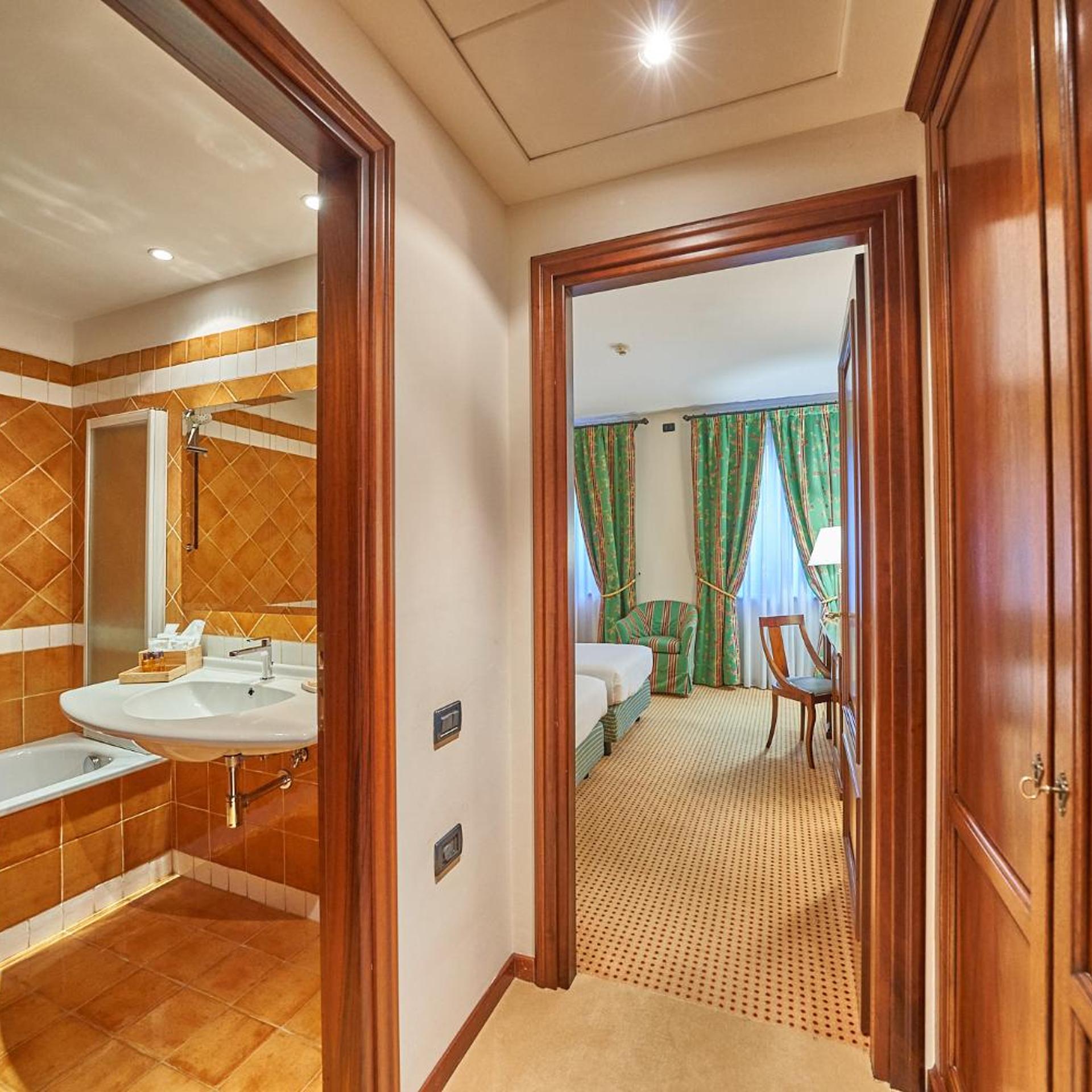 غرفة قياسية بسريرين منفصلين، Relais Santo Stefano 4/4