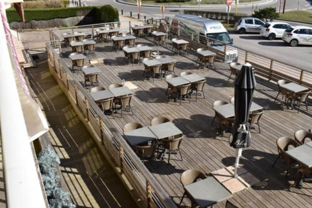 Logis Hotel Le Ptit Hotel Du Lac 25/30