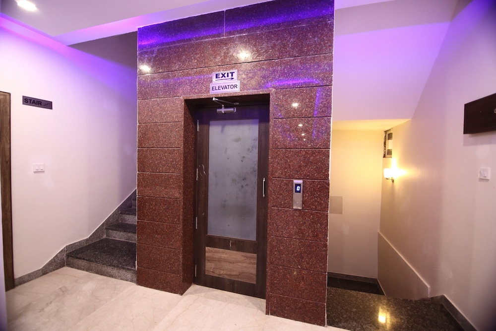Regal Hotel And Restaurant 20/39