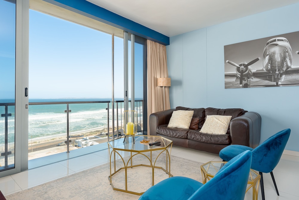 Infinity Self-Catering Apartments 30/50