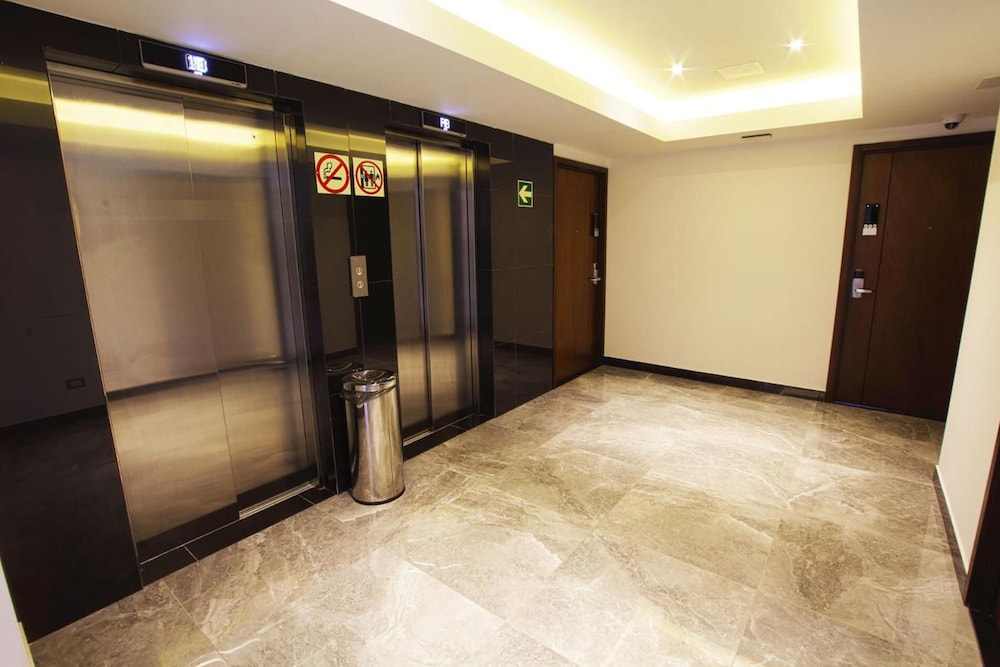Suites Terraza Imperial 10/60