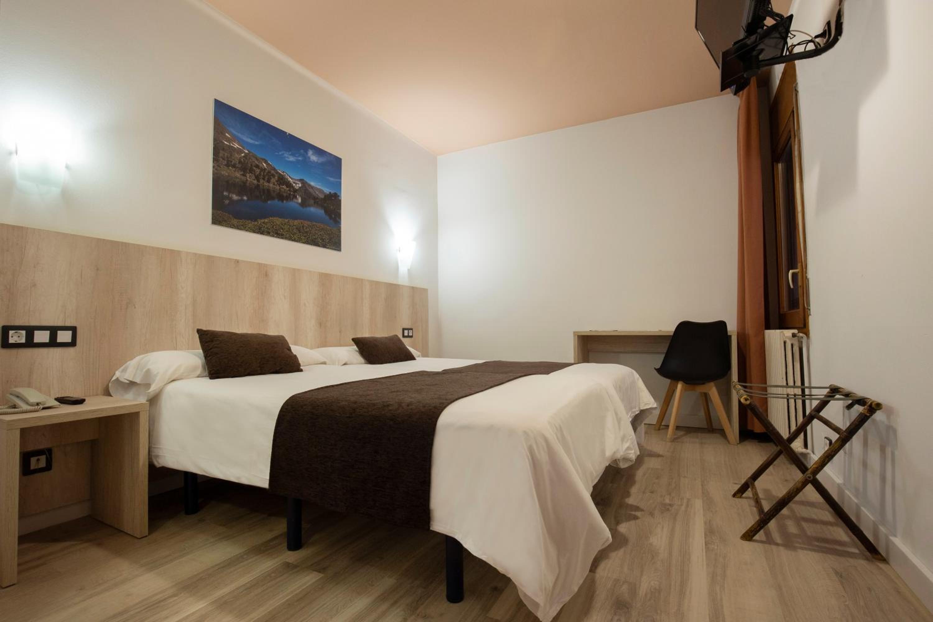 Room, Triple, 3 Beds