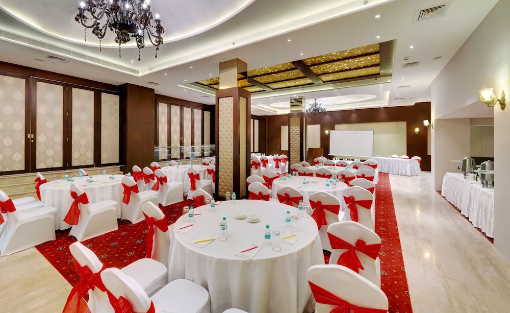 The Fern Residency Udaipur 44/54